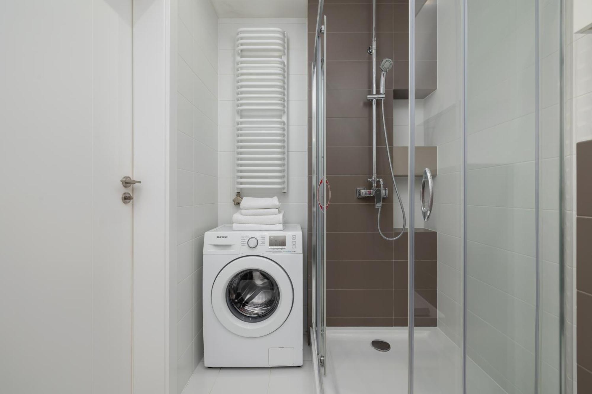 Apartment With Balcony - Masarska 8 Street คราคูฟ ภายนอก รูปภาพ
